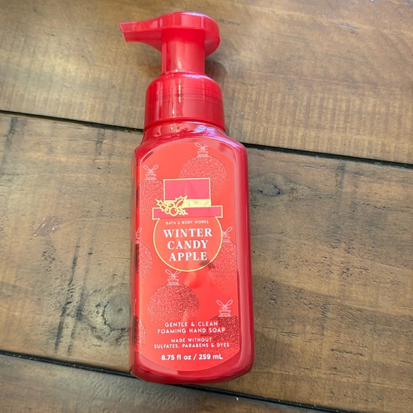 Bath & Body Works Skincare Bath And Body Works Soap Poshmark